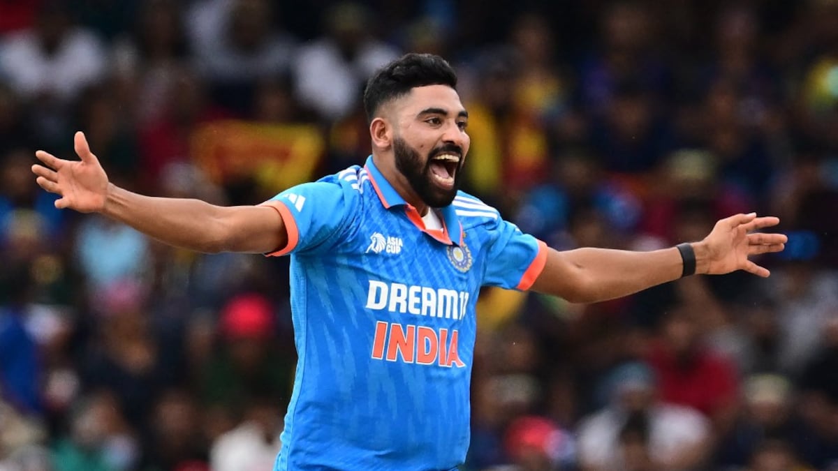 India vs Sri Lanka Mohammed Siraj Lights Up Asia Cup Final With