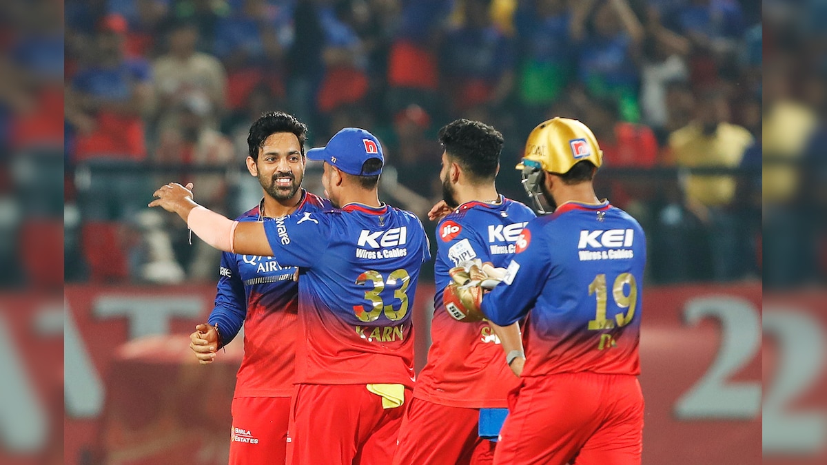 RCB Star’s “Don’t Care” War Cry Before Facing MS Dhoni’s CSK For IPL Playoff Spot