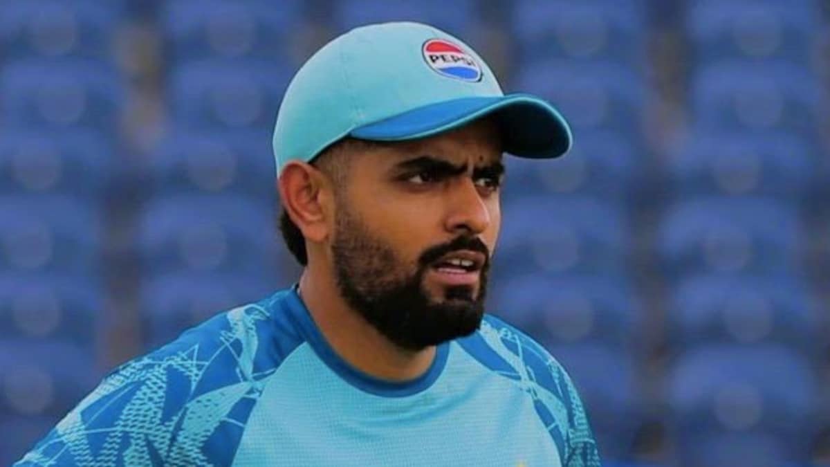 “Cannot Play For Every Player” Babar Azam Throws Team Under Bus In