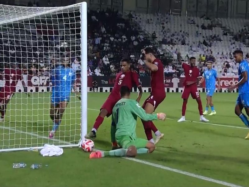 FIFA World Cup 2026 Qualifier: Horrible Refereeing Call Haunts Indian Football Team. Internet Angry – Watch