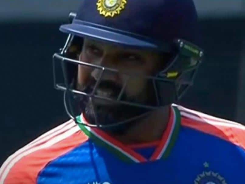 India vs South Africa, T20 World Cup 2024 Final: Rohit Sharma Loses Wicket Early vs South Africa. Reaction Says It All