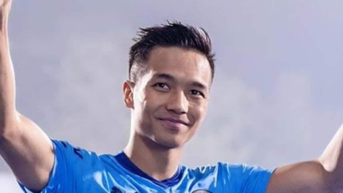 Lallianzuala Chhangte Signs Contract Extension With Mumbai City FC
