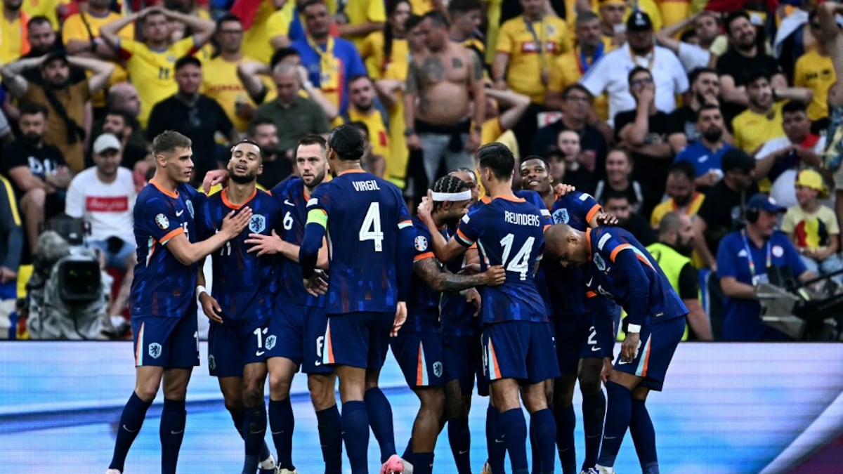 Donyell Malen Doubles Up As Netherlands Beat Romania To Reach Euro 2024 Quarters